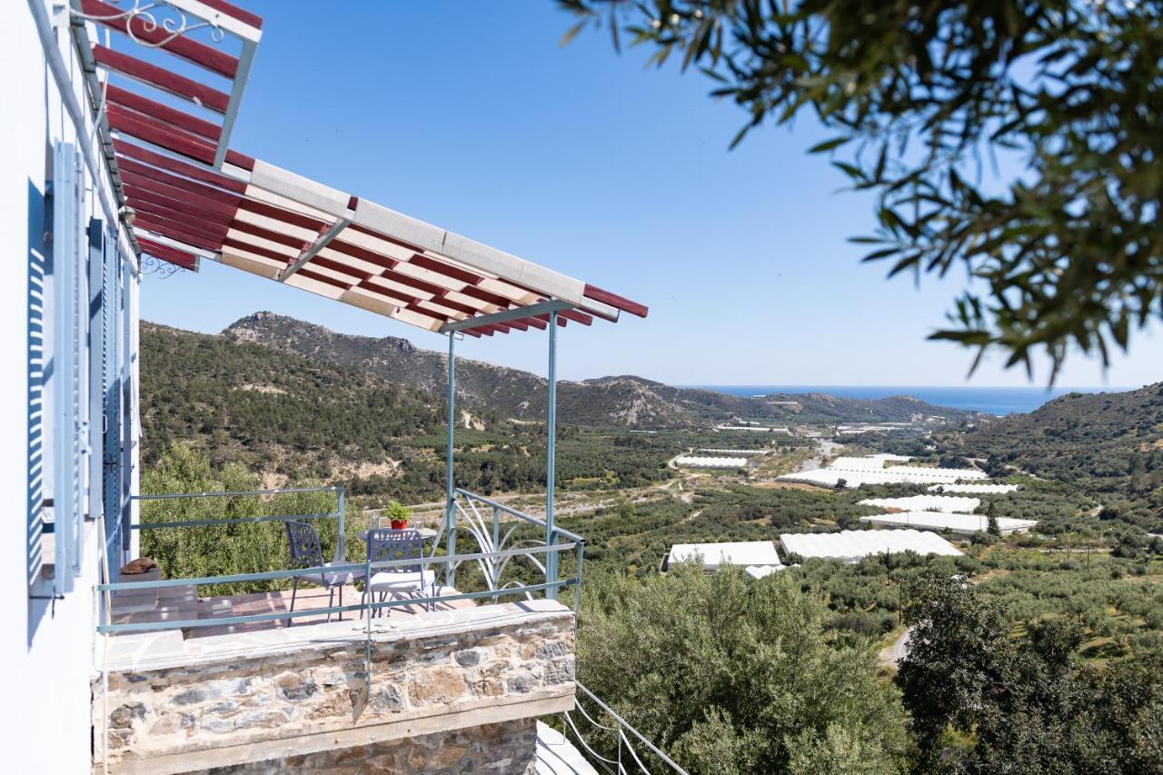Sarakinas Residences Myrtos  Exterior photo