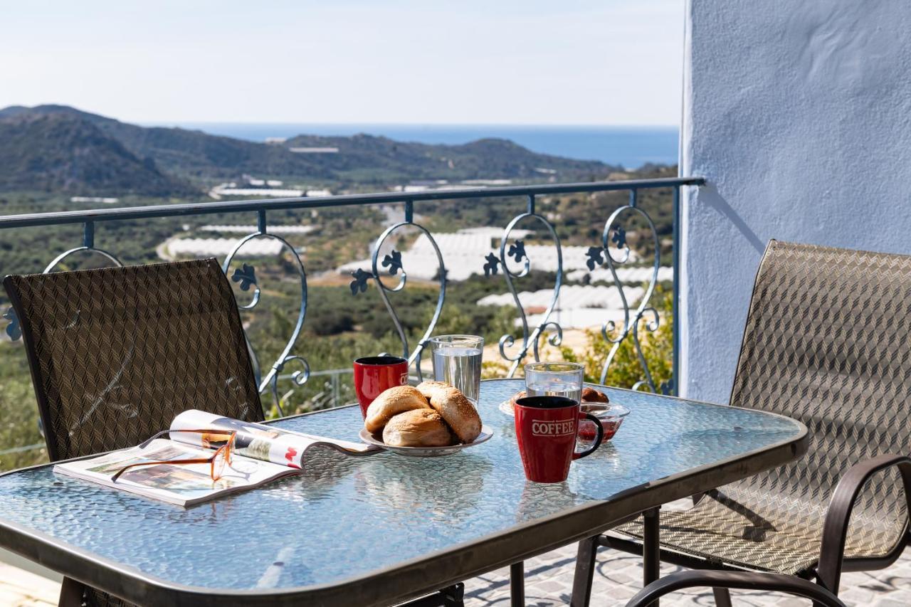 Sarakinas Residences Myrtos  Exterior photo